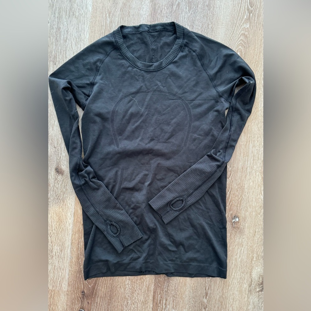 Lululemon Black Long Sleeve